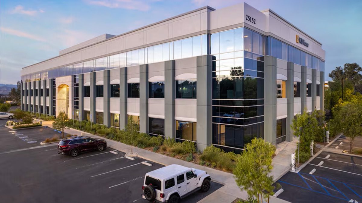 25152 Springfield Ct Valencia CA Building A The Commons at Valencia a World Class Environment Perfect for Todays Innovative Companies 4 Large - Home